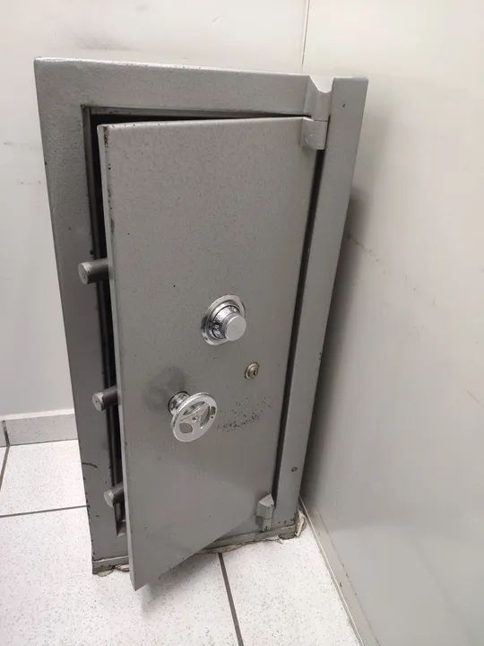 VENDO COFRE - Foto 6