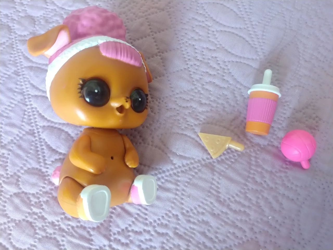 Boneca Pets LOL Surprise com 3 acessórios  - Foto 3