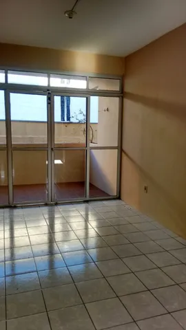 Apartamento para aluguel com 70m² com 3 quartos no Centro de Caucaia - CE.