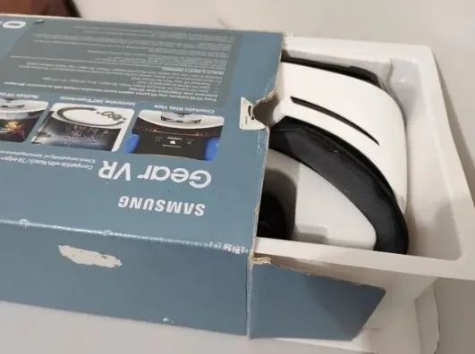 Óculos Realidade Virtual Samsung Gear VR 322 (impecável)