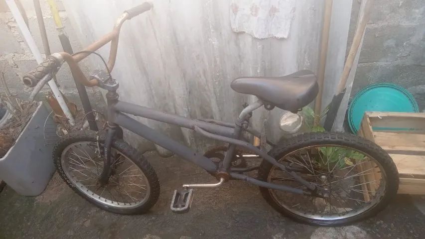 Vendo uma bicicleta modelo JNA - Foto 2