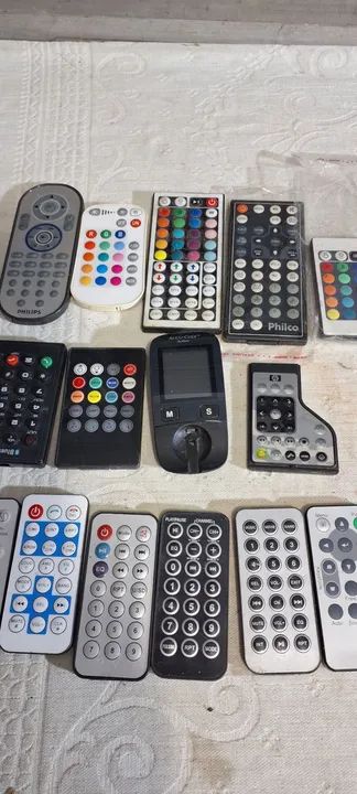 Lote dr controles ,vendo unidade cada 2 peças - Foto 5