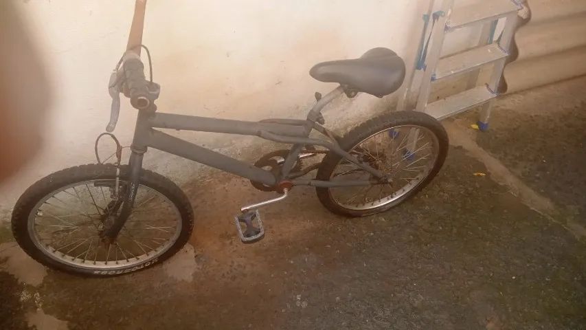 Vendo uma bicicleta modelo JNA - Foto 3