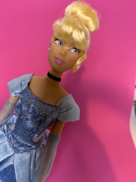 Boneca Cinderela (original disney store) 