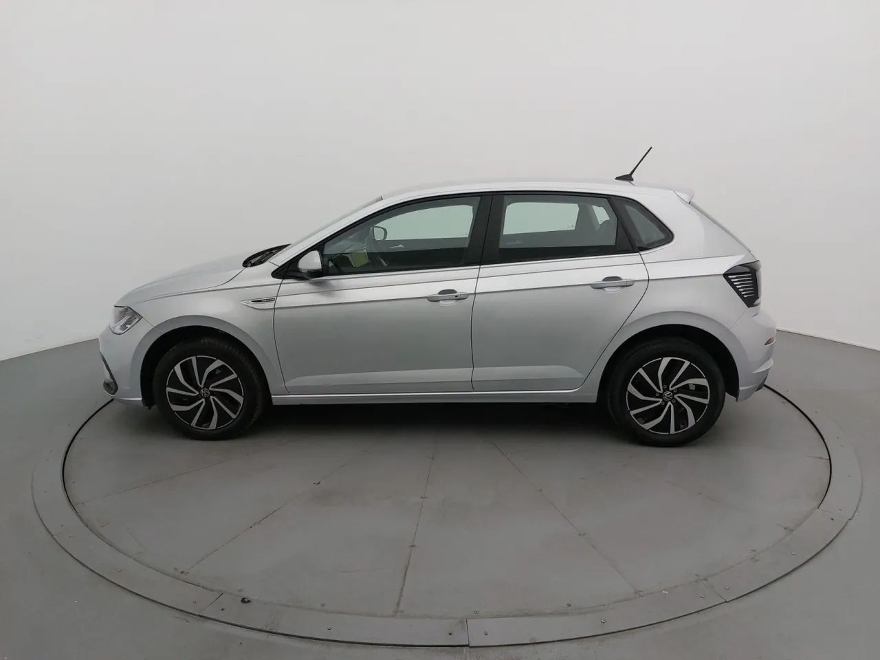 Volkswagen Polo 2024 1.0 170 tsi highline automático - Foto 2