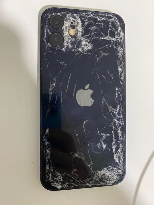iPhone 12 defeito