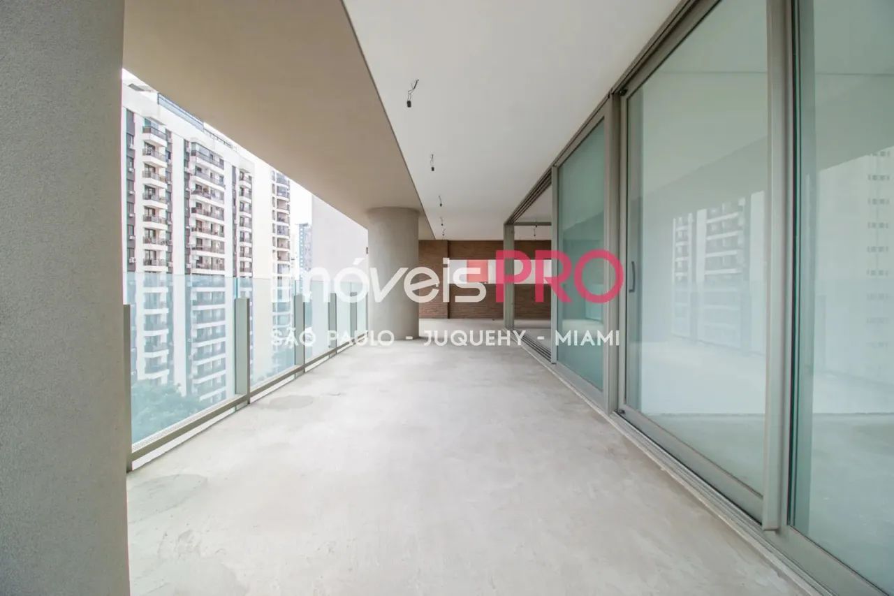 Apartamento Altíssimo padrão Itaim Nobre próximo parque do povo