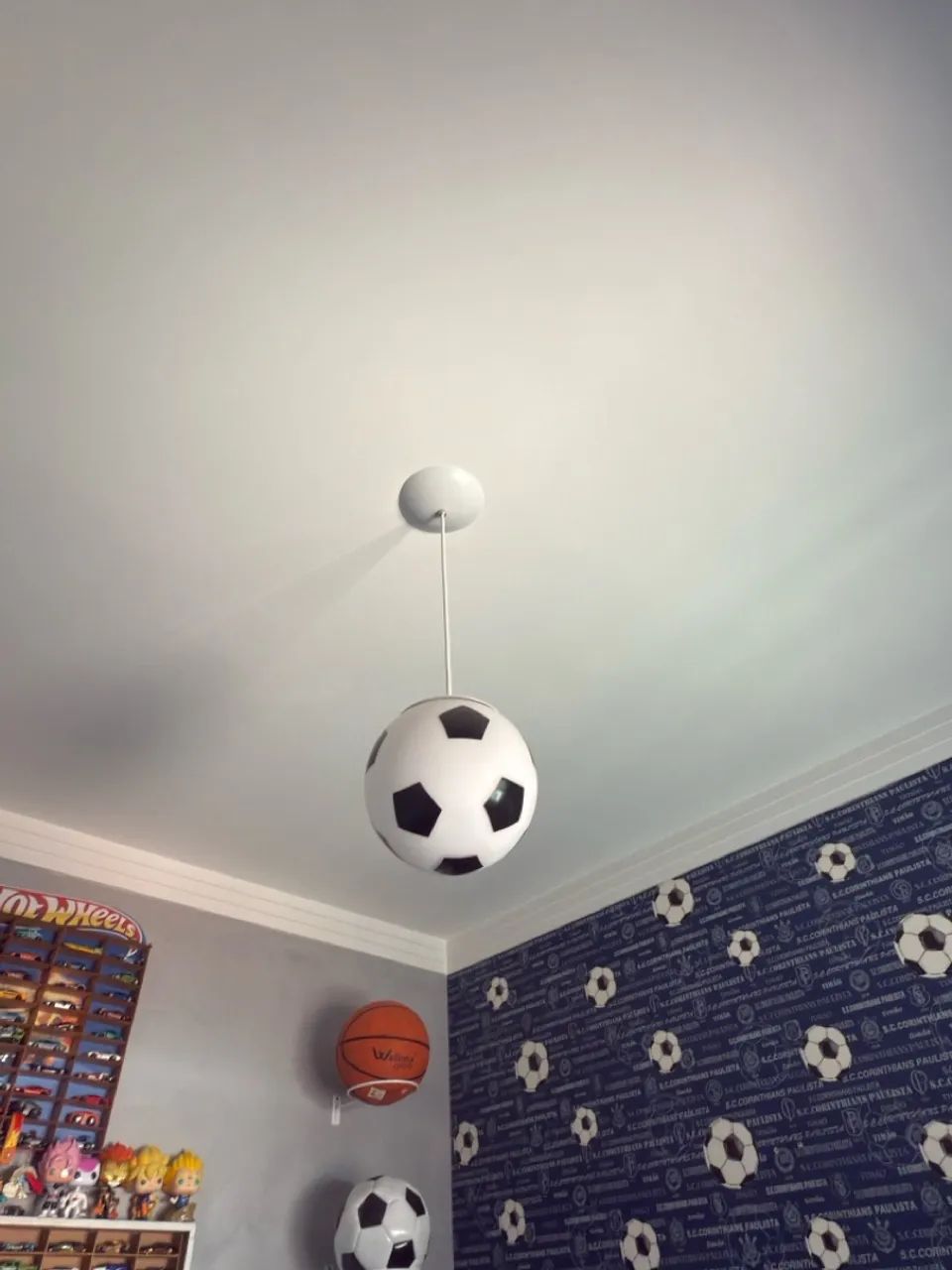 Lustre de bola de futebol 