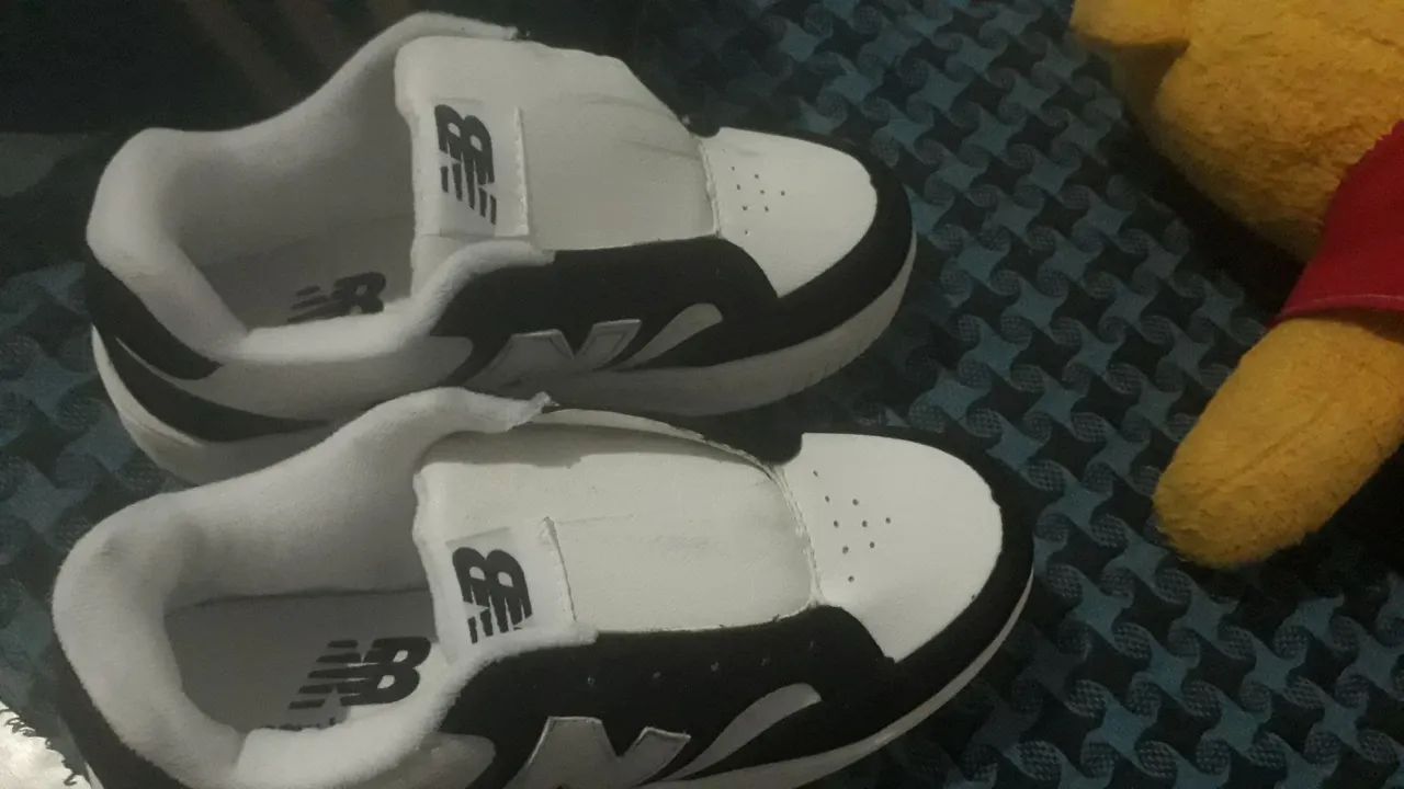 Tênis New Balance Branco e Preto - Foto 3