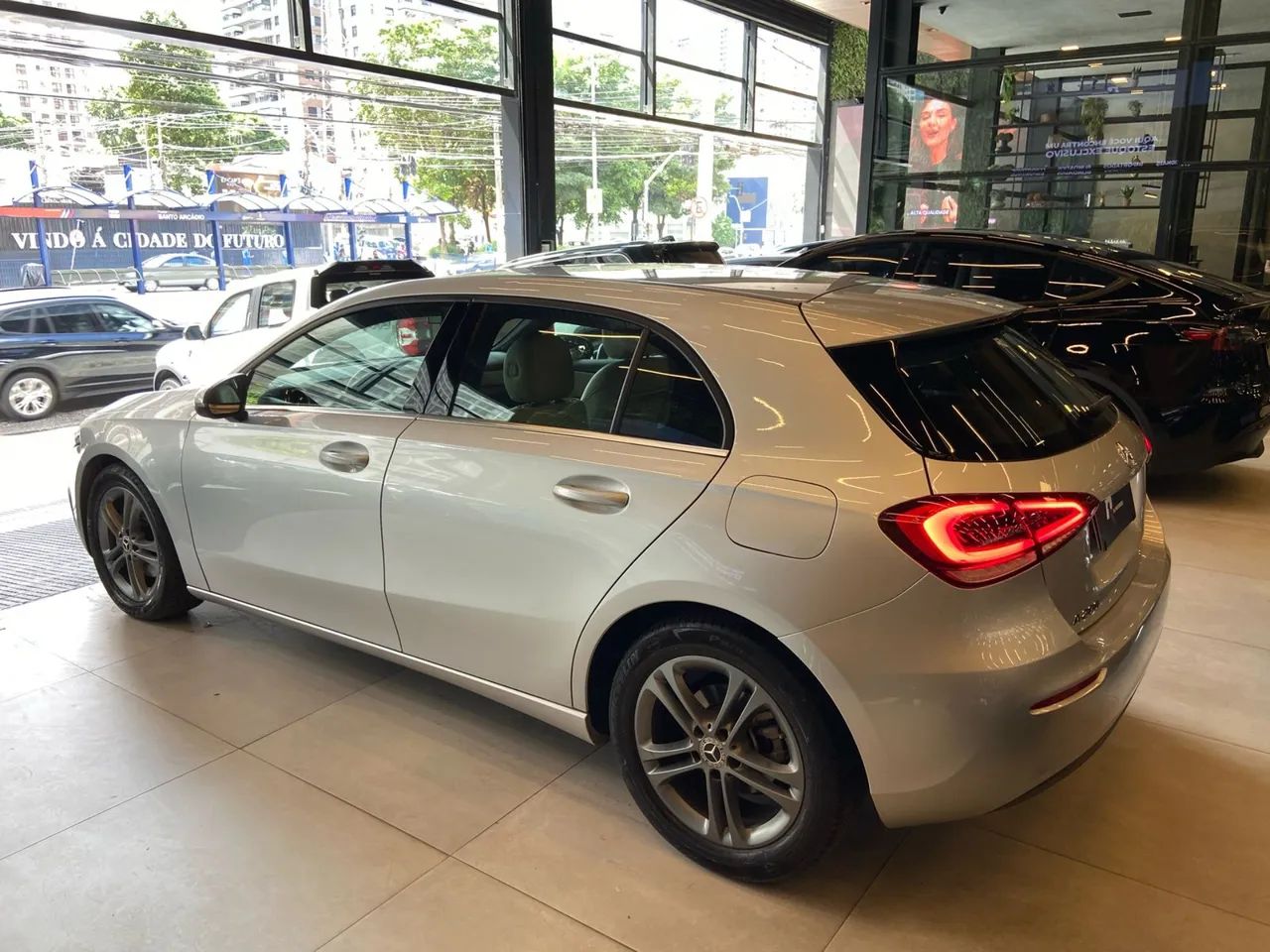 Mercedes-Benz A 200 1.3 Cgi Gasolina 7G-Dct - Foto 3