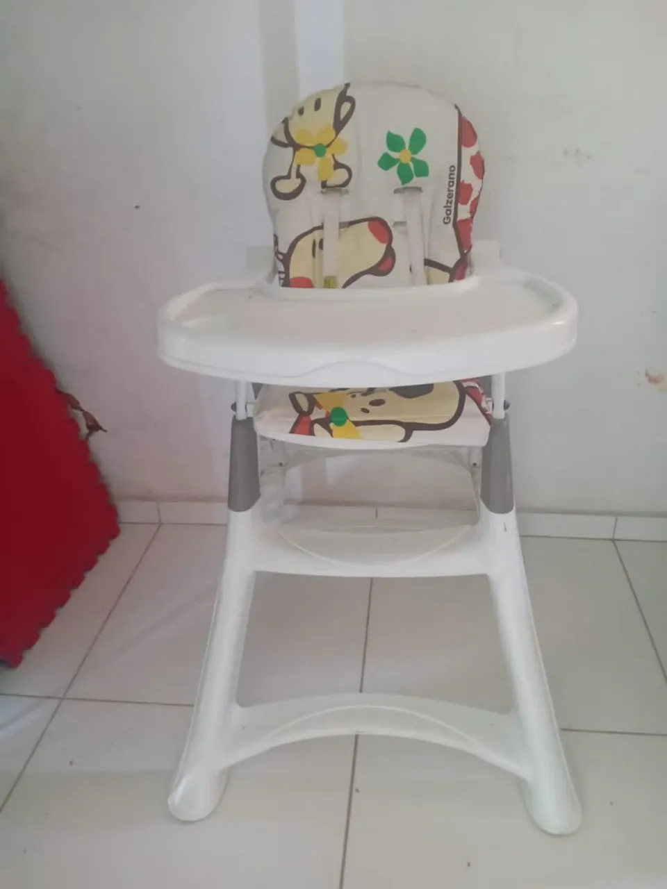 Cadeira de Alimentação Infantil