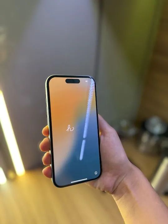 iPhone 15 128GB Cor Green, 88% saúde da bateria 3 meses de