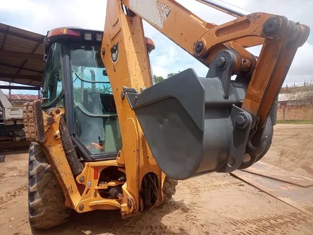 Retroescavadeira Case 580N ano 2016 - Foto 5