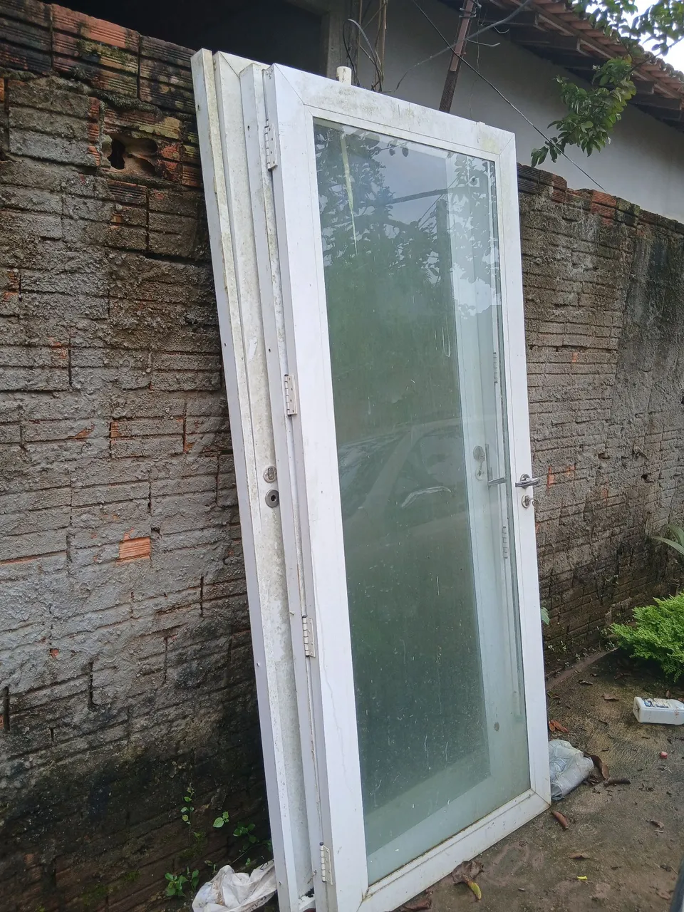 Vendo  3 porta de vidro