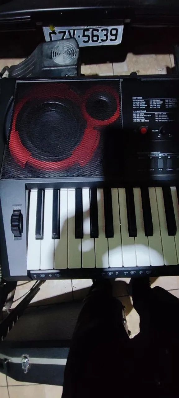 Teclado Casio XT X3000 - Foto 2