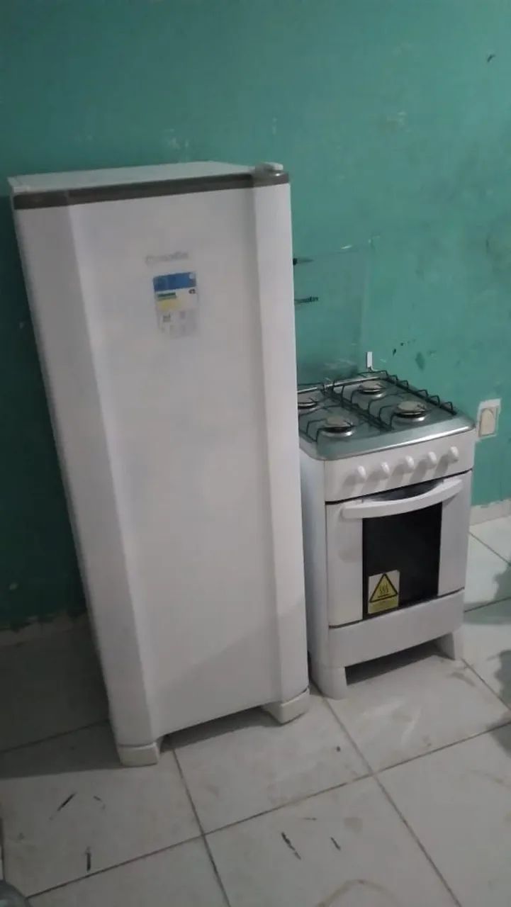 Vende-se combo geladeira e fogão. - Foto 3