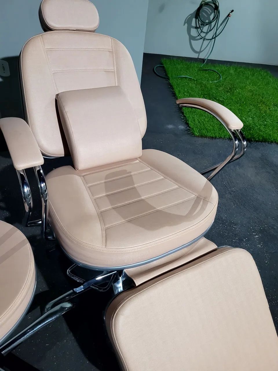 CADEIRA RECLINÁVEL COM MOCHO - Foto 3