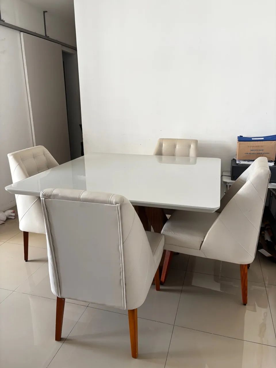 Mesa com tampo em vidro - Foto 3