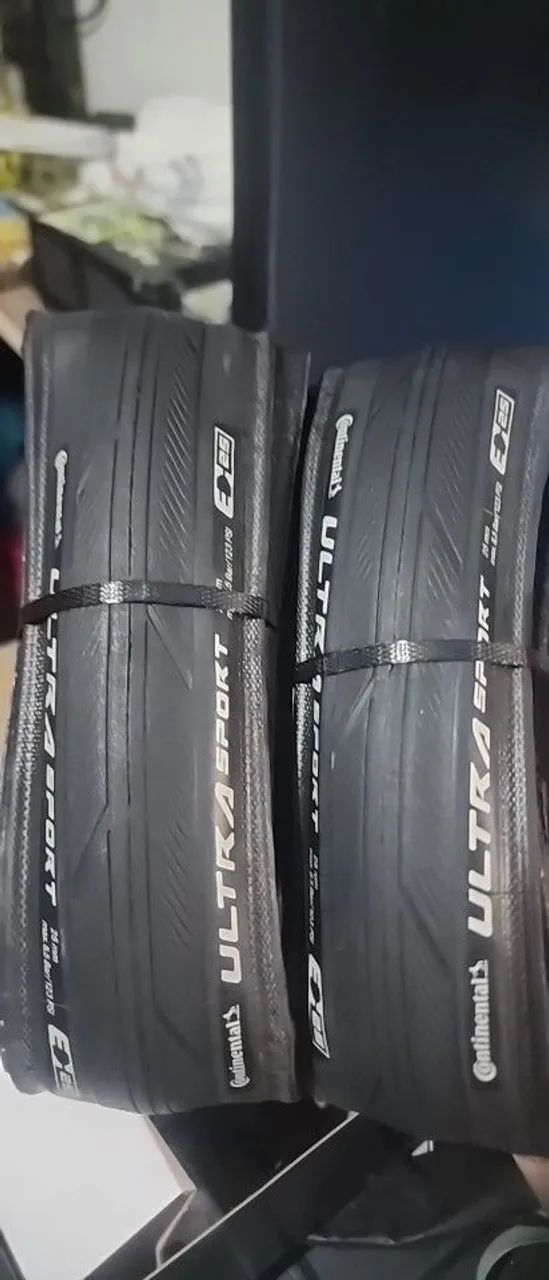 Pneus Continental 700x25 par