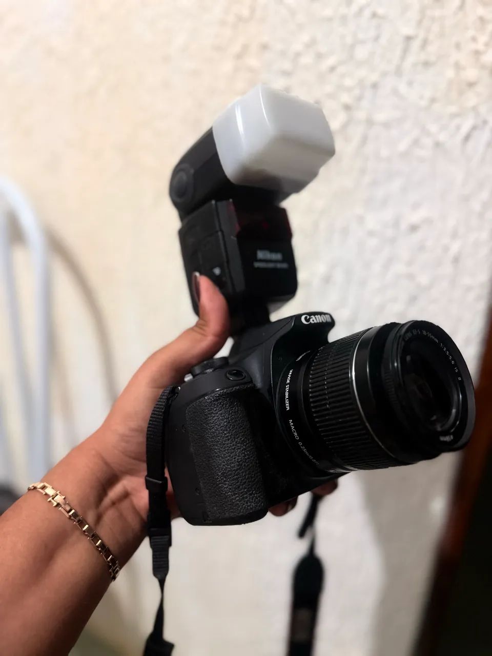 ? Canon T7+ Semi Nova ? Perfeita para fotos e vídeos incríveis! - Foto 4