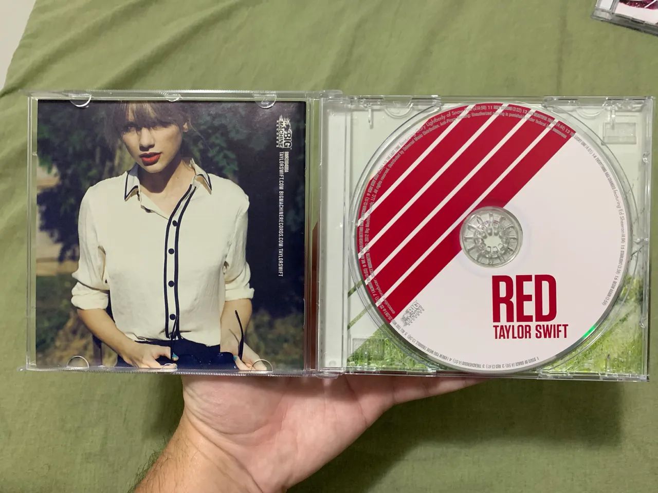 Taylor Swift CD Red importado - Foto 3
