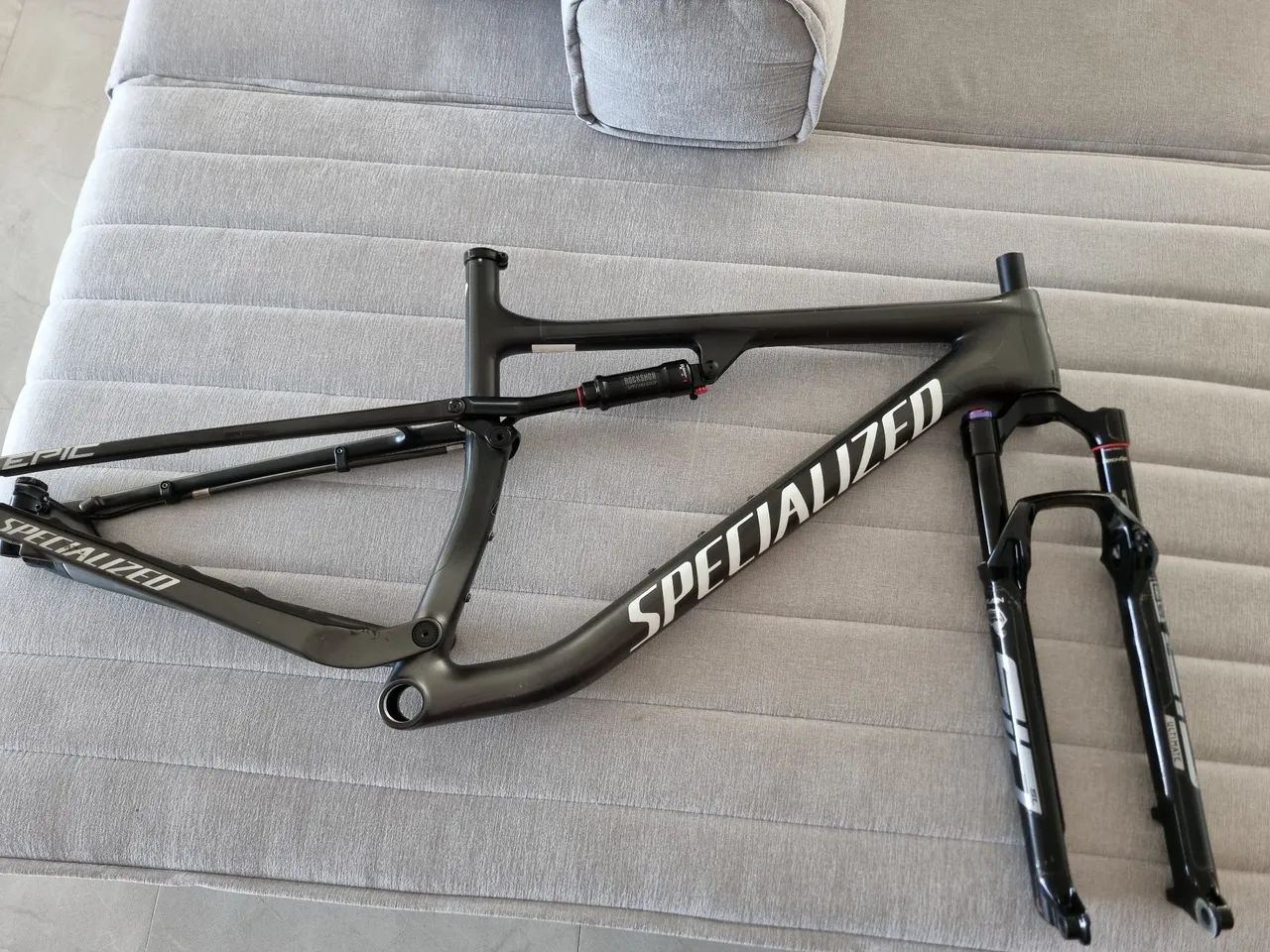 Suspensão RockShox SL Ultimate brain - Foto 3