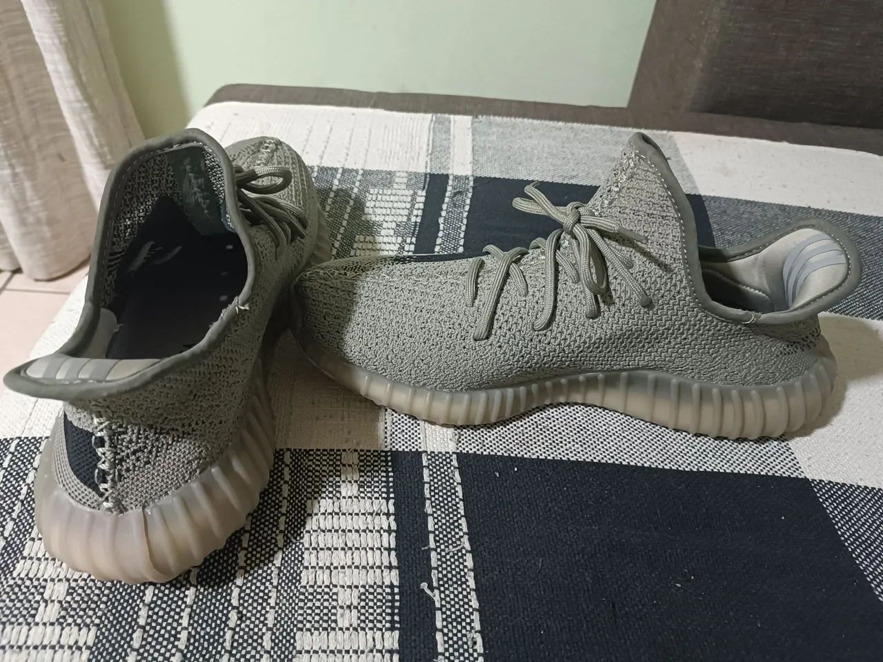 Tênis Yeezy 350 V2 Adidas Calçados Setor Novo Horizonte