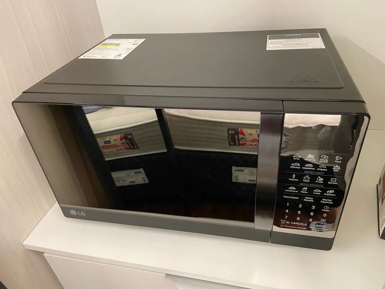 Microondas LG Solo 30 Litros Preto MS3097 - 110V