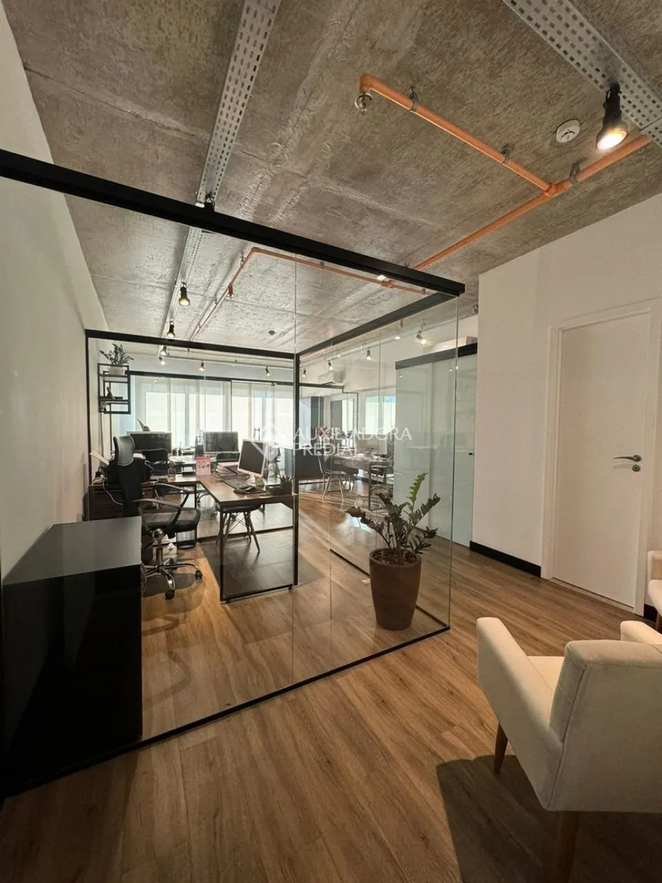 Network Business Tower - Park Tower