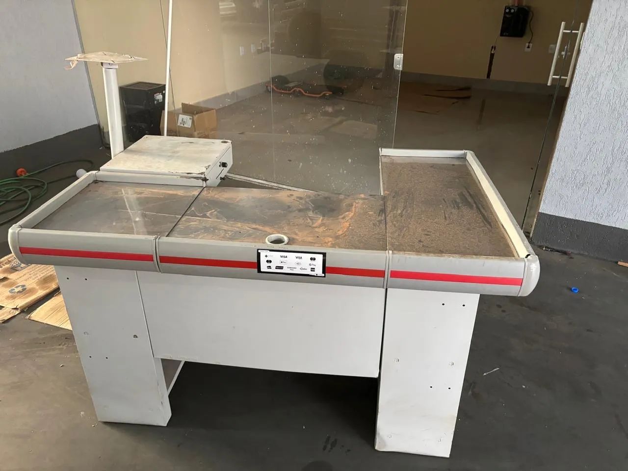 Caixa balcão supermercado 