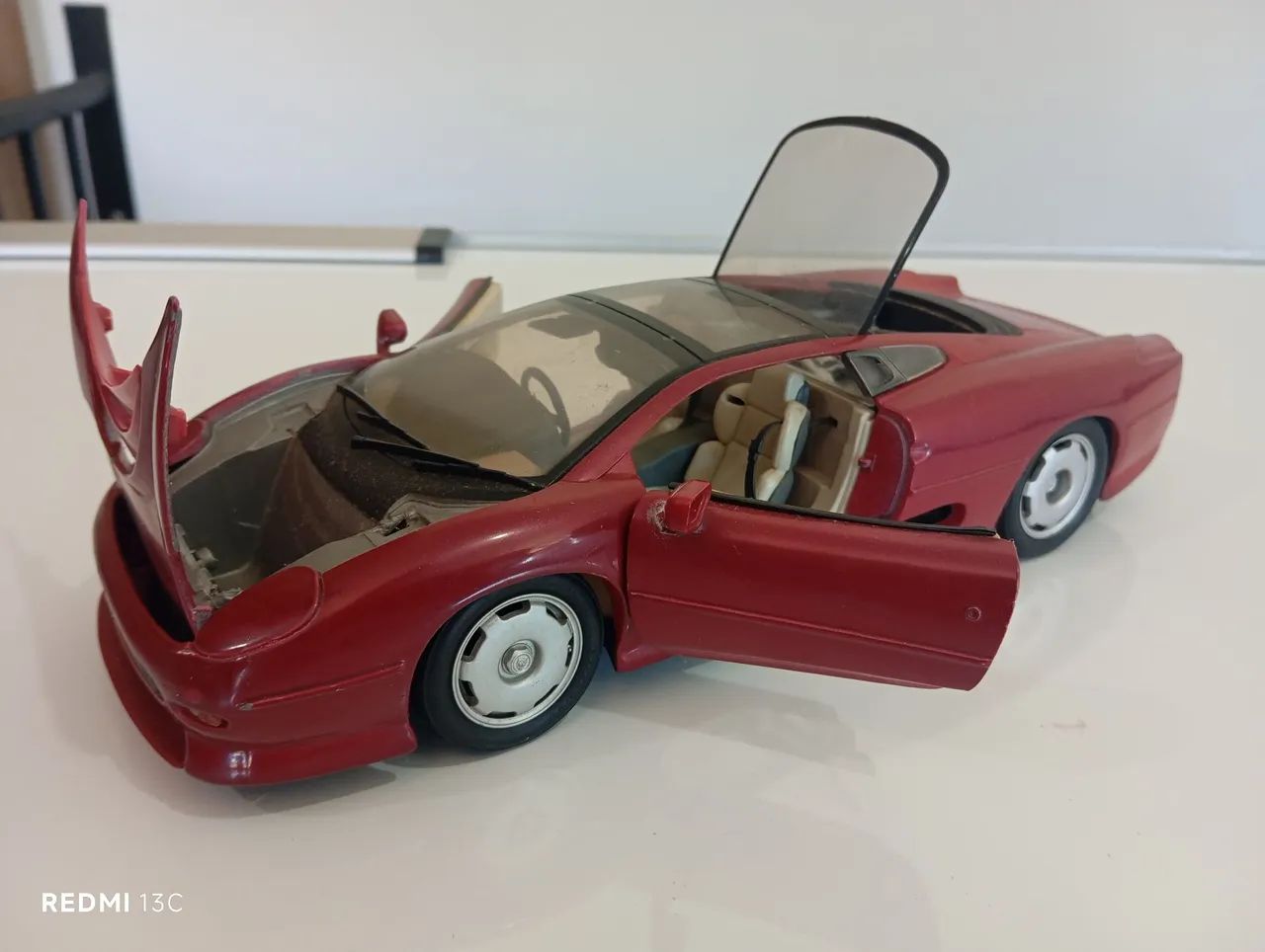 トップマルケス JAGUAR XJ 220 1/18 ミニカー Y0952 Amazon | TOPMARQUES トップマルケス1/18 jaguar xj 220 ジャガー