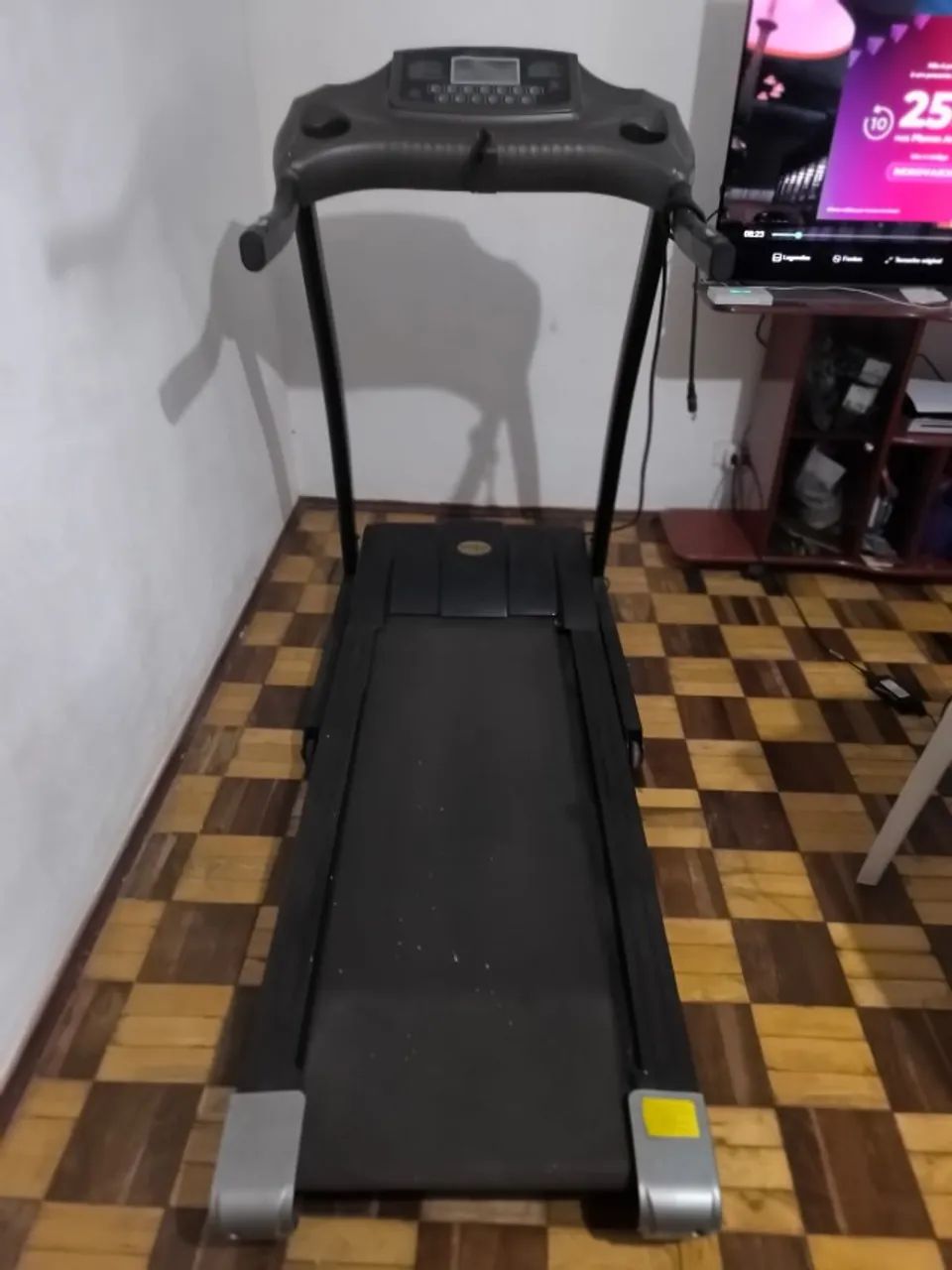 Esteira Elétrica Oxer OXT4300 - 16 Km - Profissional - C/ Inclinação Elétrica - Foto 5