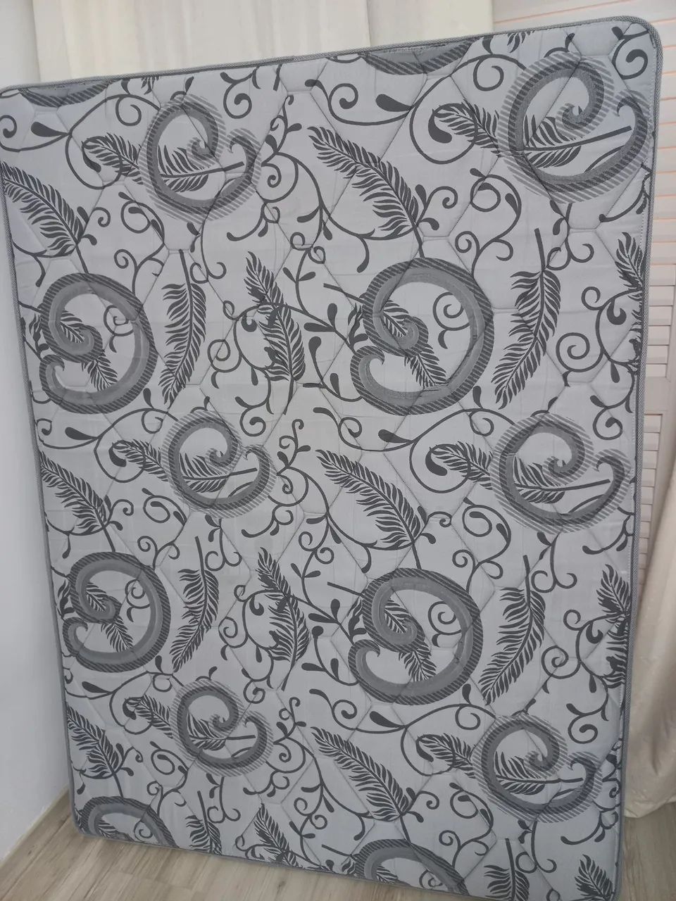 Colchão com design floral