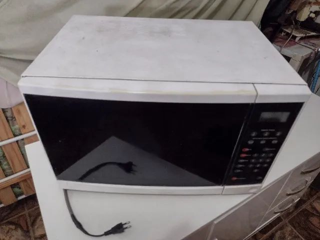 Microondas Brastemp - 40Litros - 127Volts - Foto 2