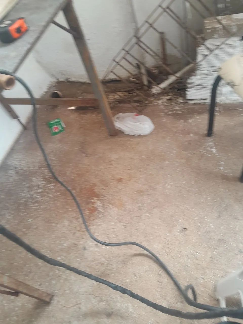 Vendo máquina inversora multiprocesso 140 amperes   - Foto 2