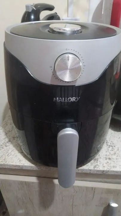Air Fryer Mallory - Novo.   Retirar no sitio cercado não entrego