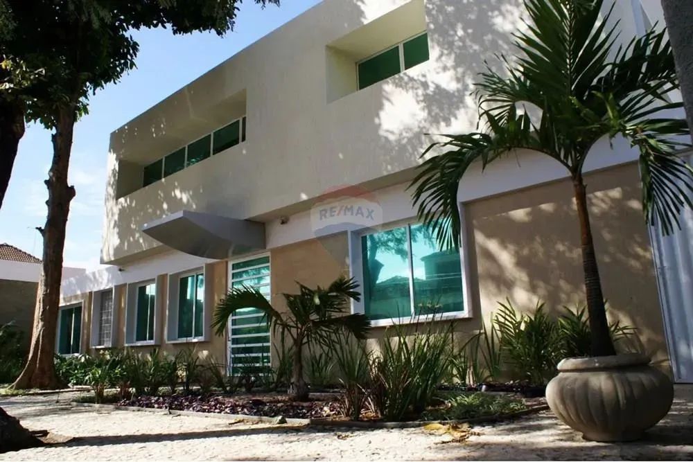 Oportunidade Imperdível: Imóvel Comercial Reformado