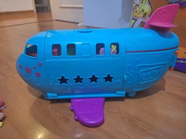 Boneca Polly, avião da Polly e acessórios  - Foto 2