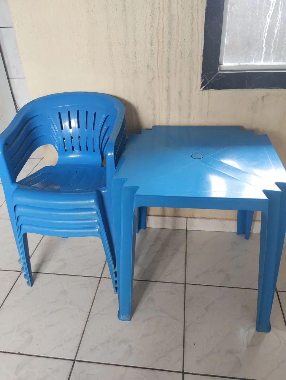 Conjunto de mesa e cadeiras Tramontina  - Foto 2
