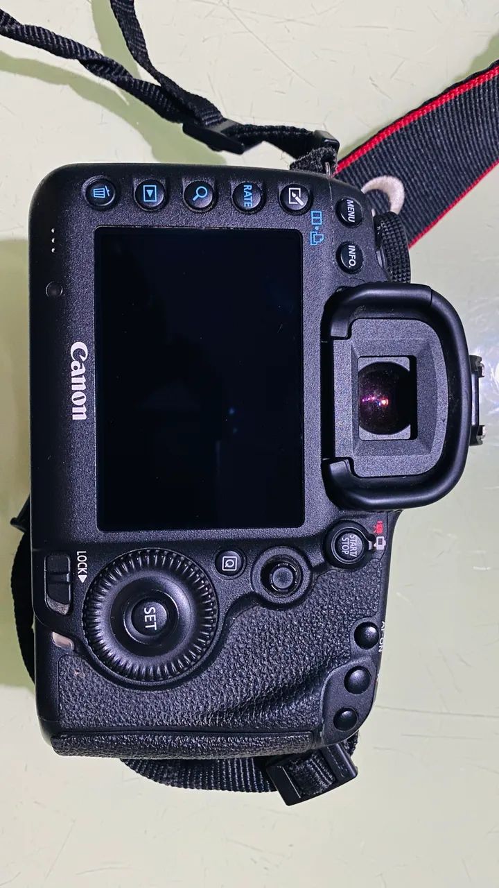 Câmera Canon 5D Mark III - Foto 2