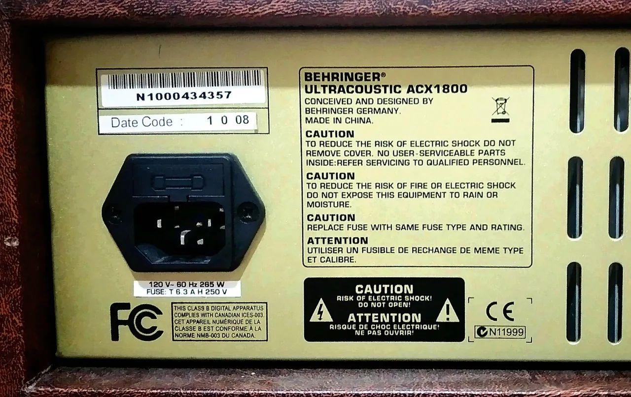 Amplificador Behringer Ultracoustic Acx1800 Super NOVA! APROVEITE!  - Foto 3