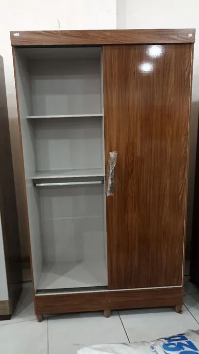 Guarda-roupa de Solteiro  com Duas Portas de Correr!!! - Foto 2