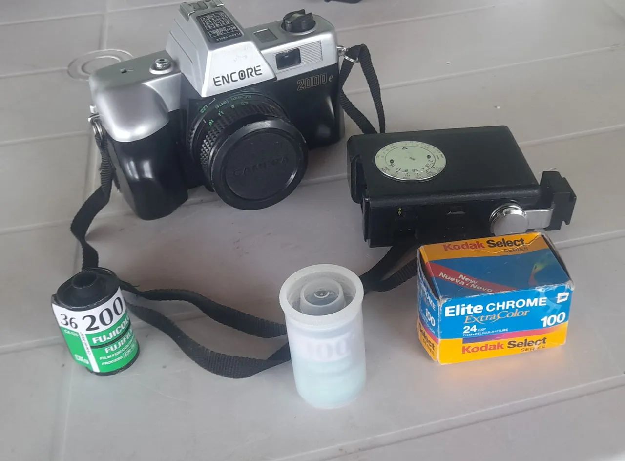 Câmera Fotográfica + Films 