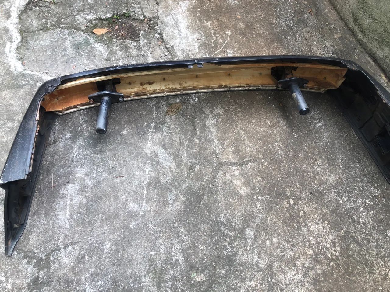 Parachoque trazeiro BMW 1994 - Foto 2