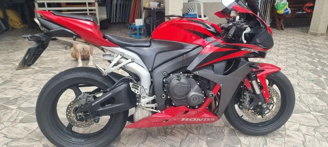 CBR 600RR 2008 baixo da fipe