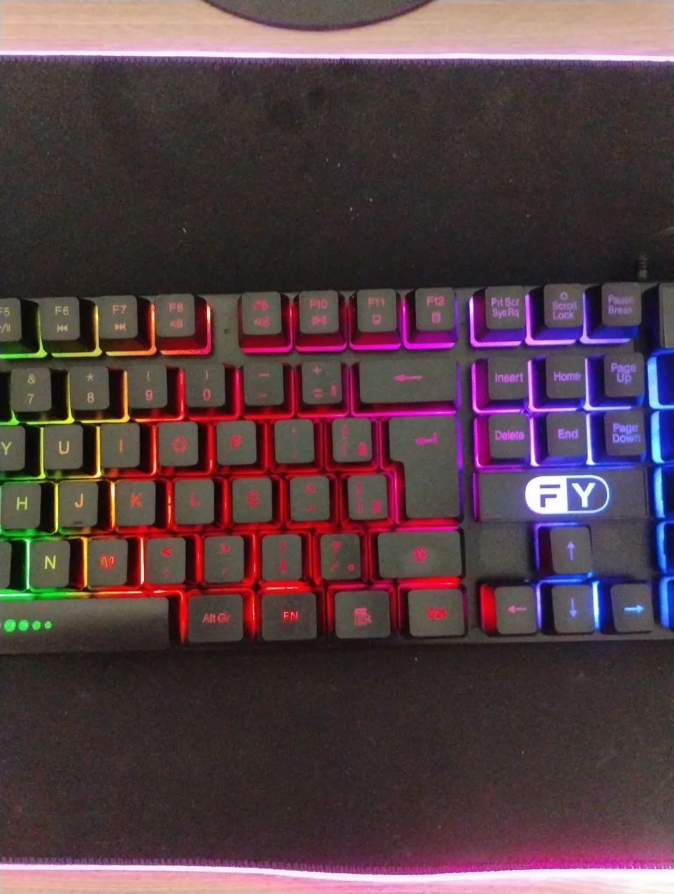 Teclado gamer com LED - Foto 3
