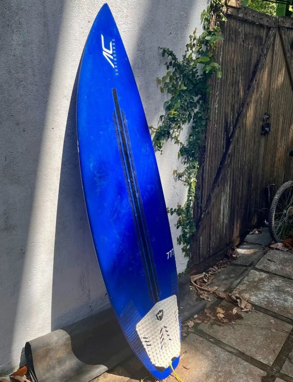 Prancha Semi Nova André Cebola - 5'11 PU 29,50l Modelo 777