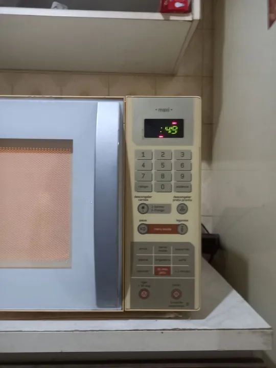 Microondas Brastemp 31 litros  - Foto 2