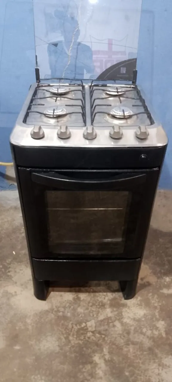Fogão esmaltec 4 bocas com forno . FAÇO ENTREGA!!