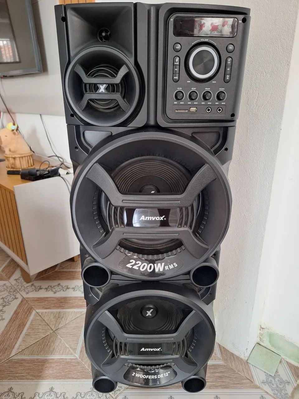 Vendo som amvox  2200w rms
